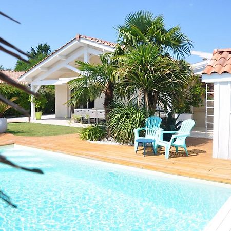 Maison Avec Piscine, Jaccuzi, Hammam A 800 M Du Lac Gastes 外观 照片